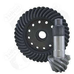 Ring and Pinion Gears, 3.55:1 Ratio, 31-spline, Standard Rotation, Long Spline Design, Ford 10.25 in., Set